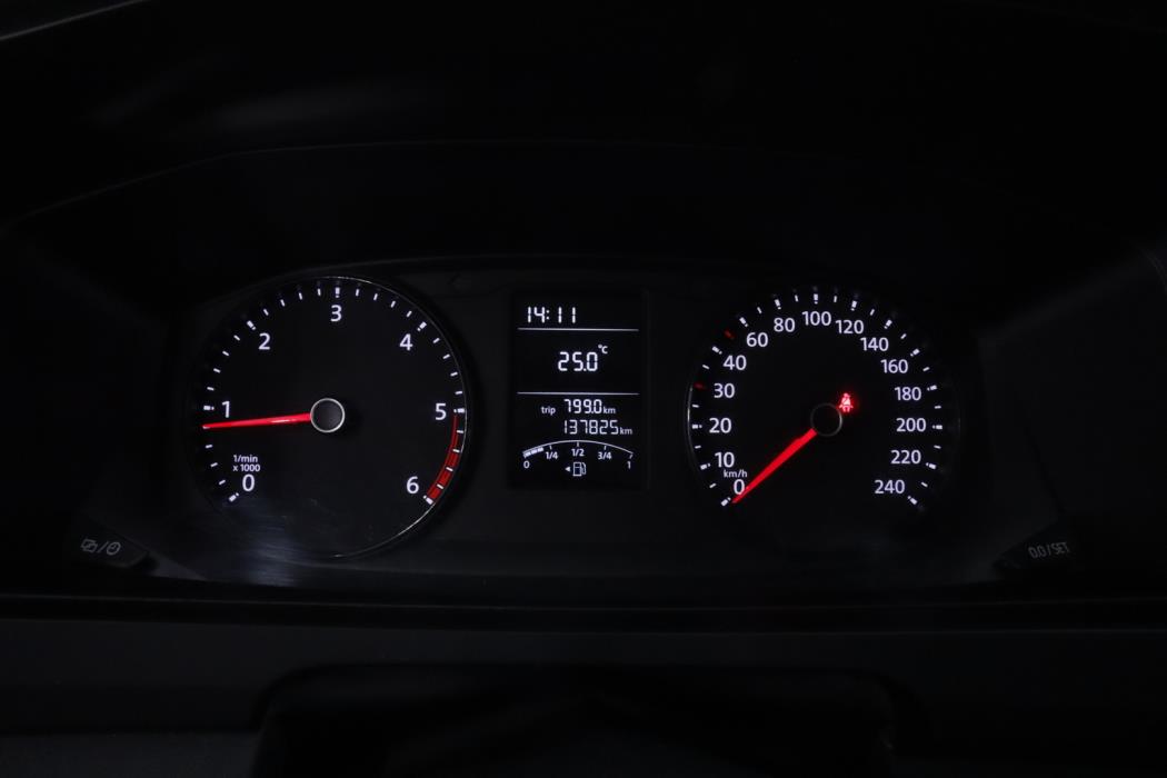 VOLKSWAGEN Transporter 2018