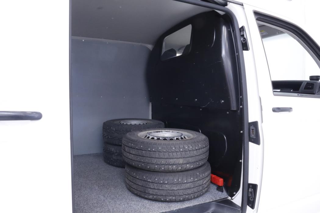 VOLKSWAGEN Transporter 2018