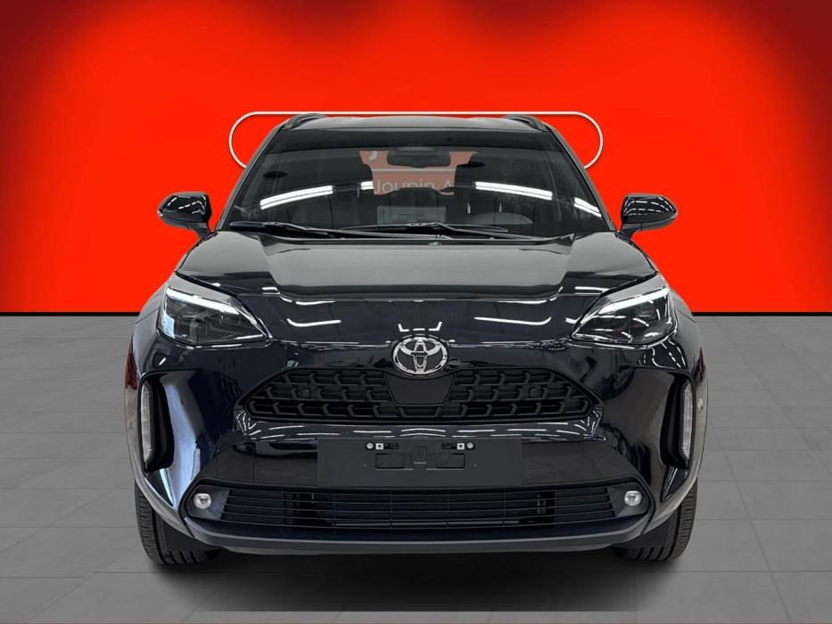 TOYOTA YARIS CROSS 2025