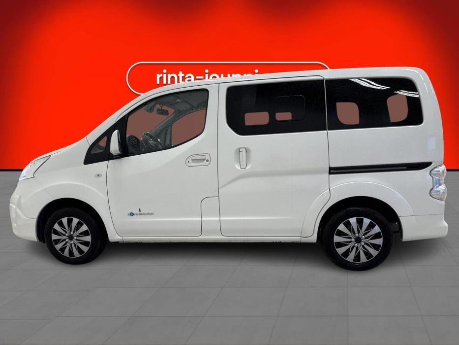 NISSAN e-NV200 2019