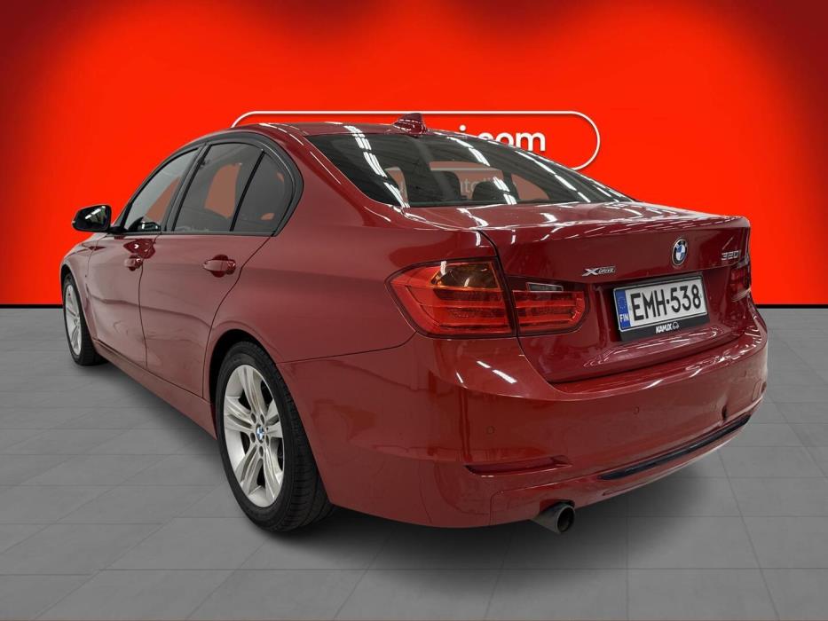BMW 320 2013