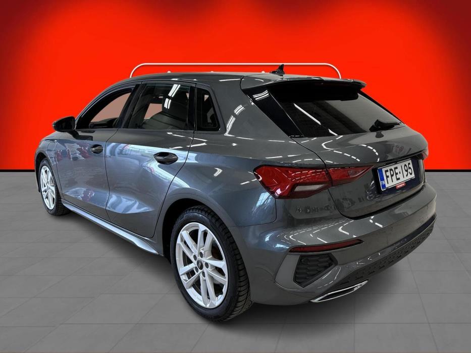 AUDI A3 2021