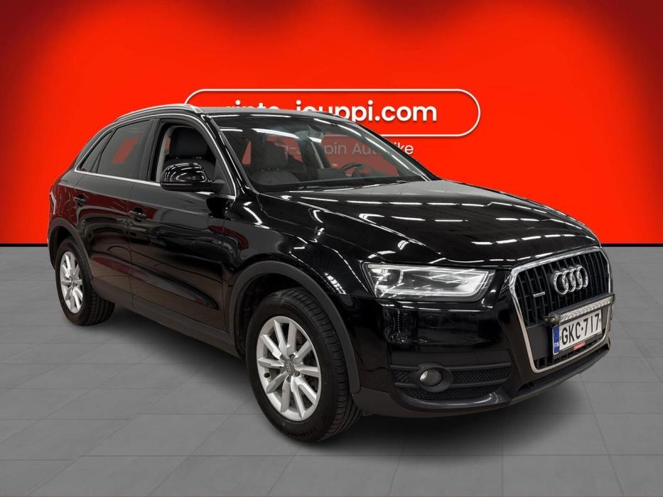 AUDI Q3 2012
