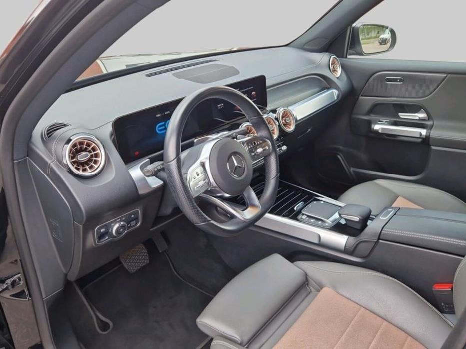 MERCEDES-BENZ EQB 2022