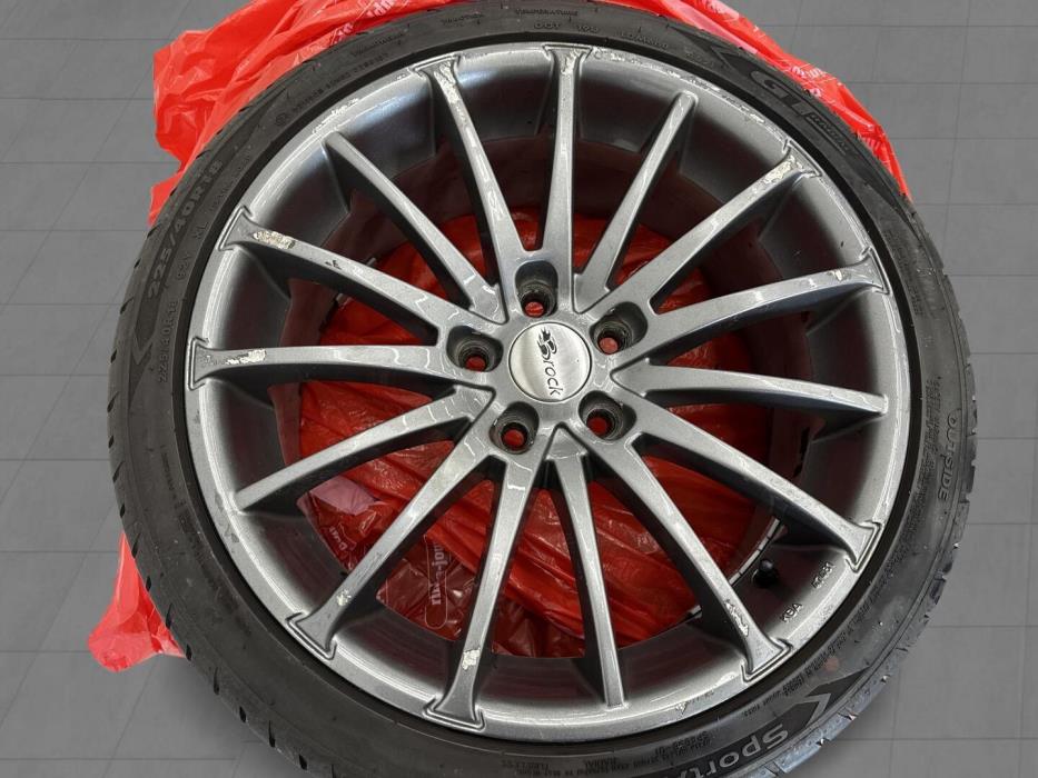 VOLKSWAGEN Golf 2006