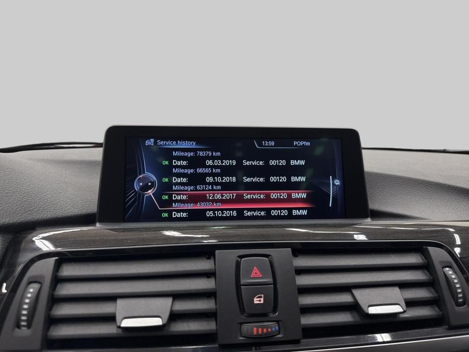 BMW 330 2013