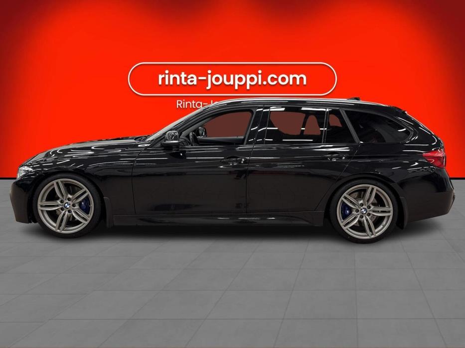 BMW 330 2013