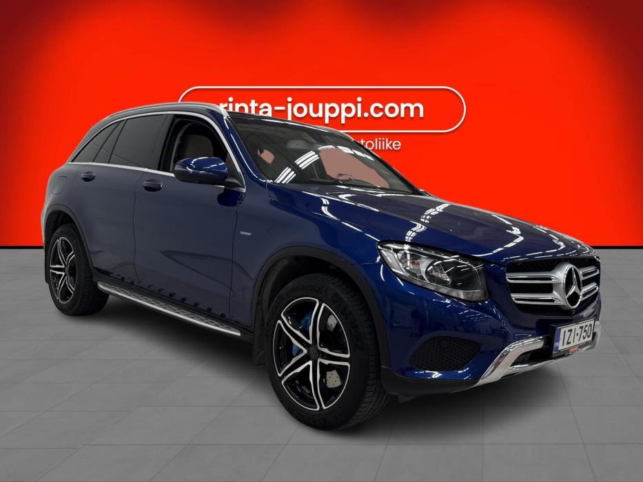 MERCEDES-BENZ GLC 2017