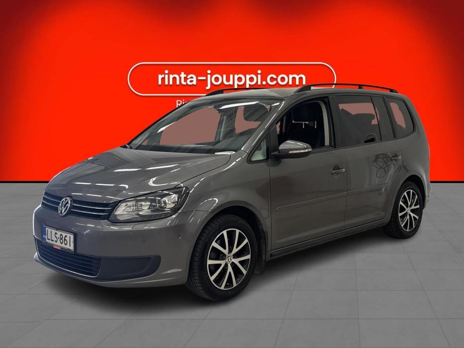 VOLKSWAGEN Touran 2013