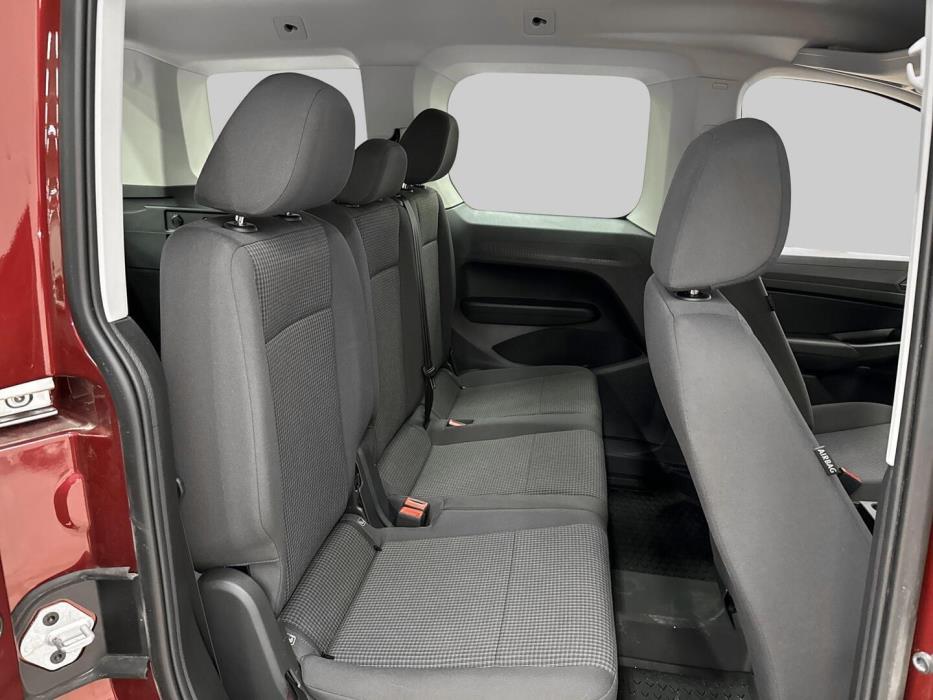 VOLKSWAGEN CADDY 2023