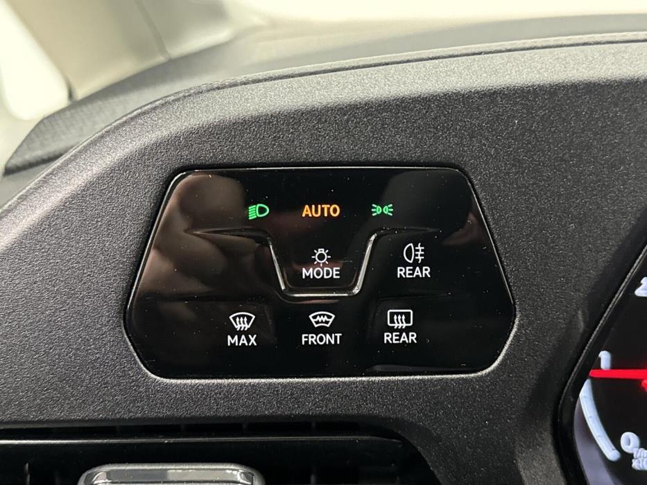 VOLKSWAGEN CADDY 2023