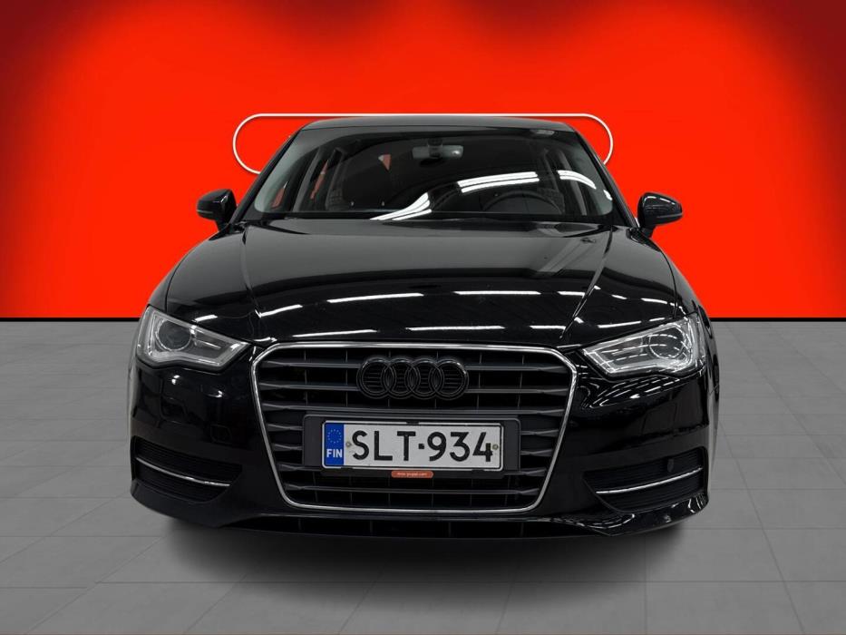 AUDI A3 2015