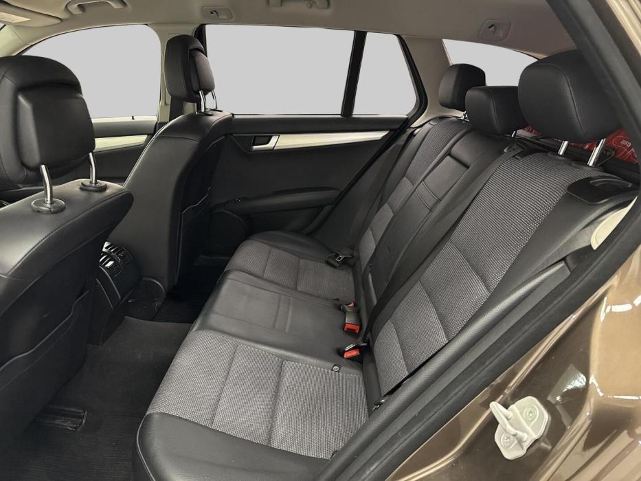 MERCEDES-BENZ C 2014