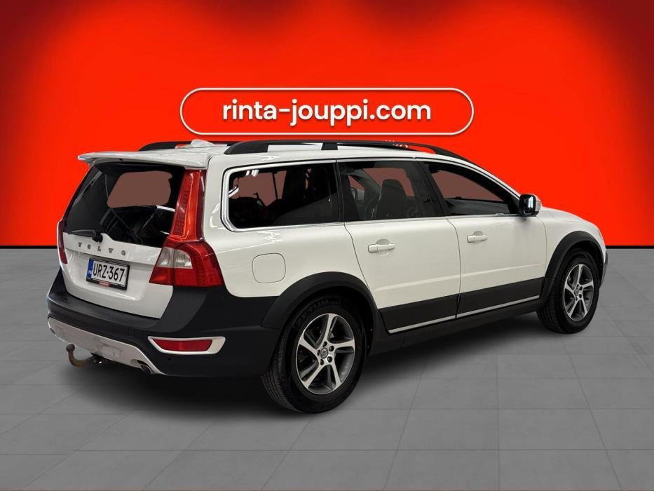 VOLVO XC70 2012