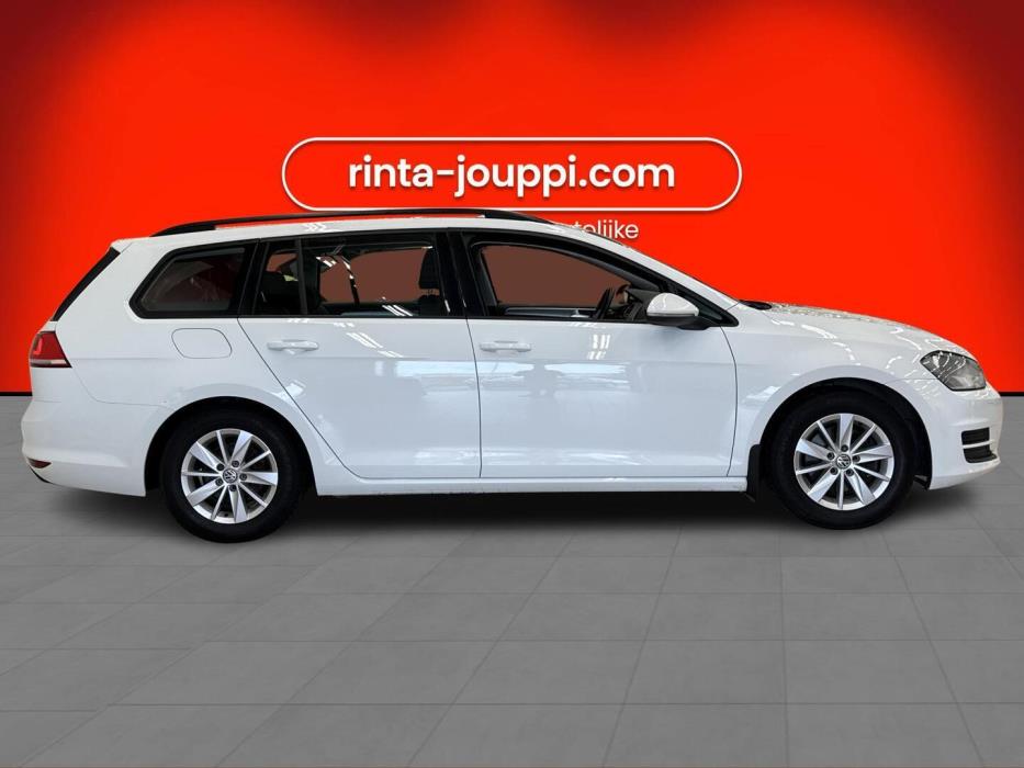 VOLKSWAGEN Golf 2015