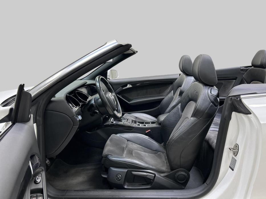 AUDI A5 2009