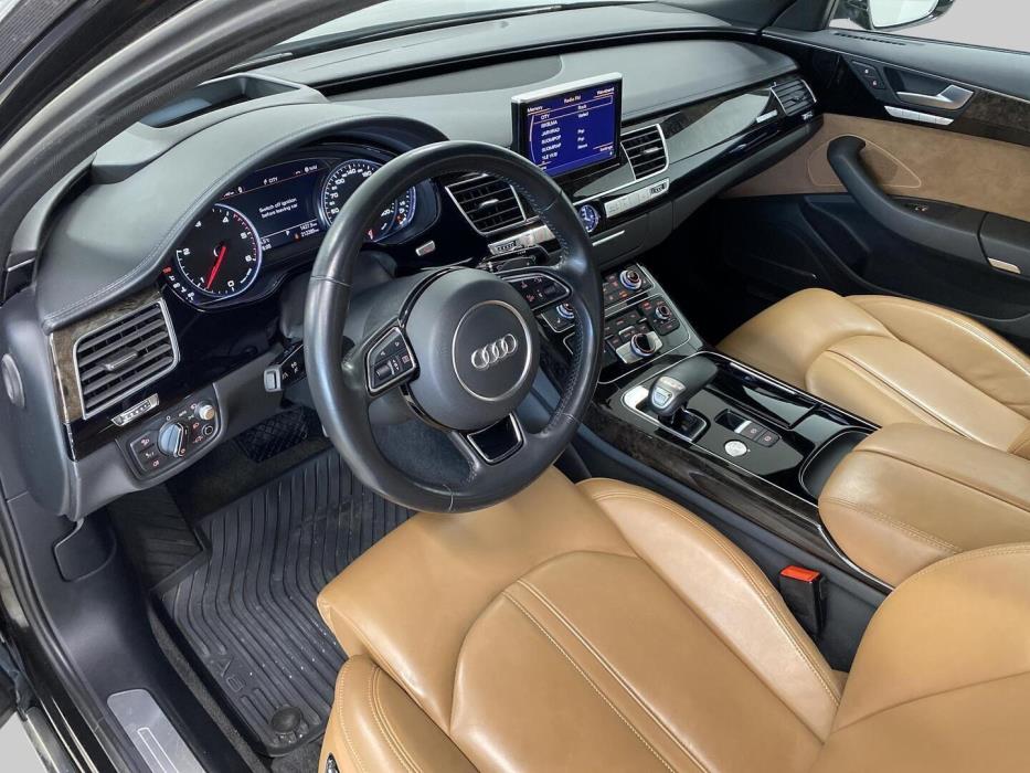AUDI A8 2017
