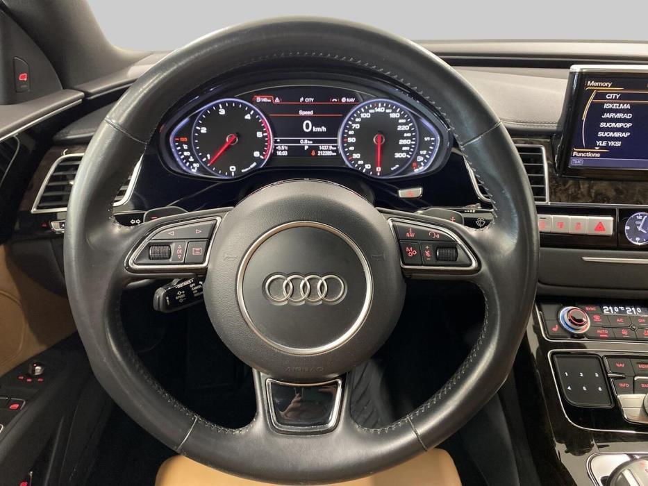 AUDI A8 2017