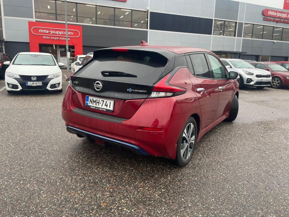 NISSAN Leaf 2021