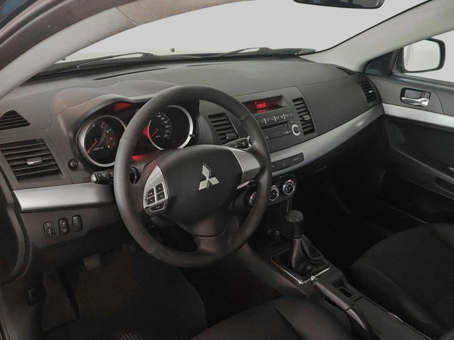 MITSUBISHI Lancer 2013