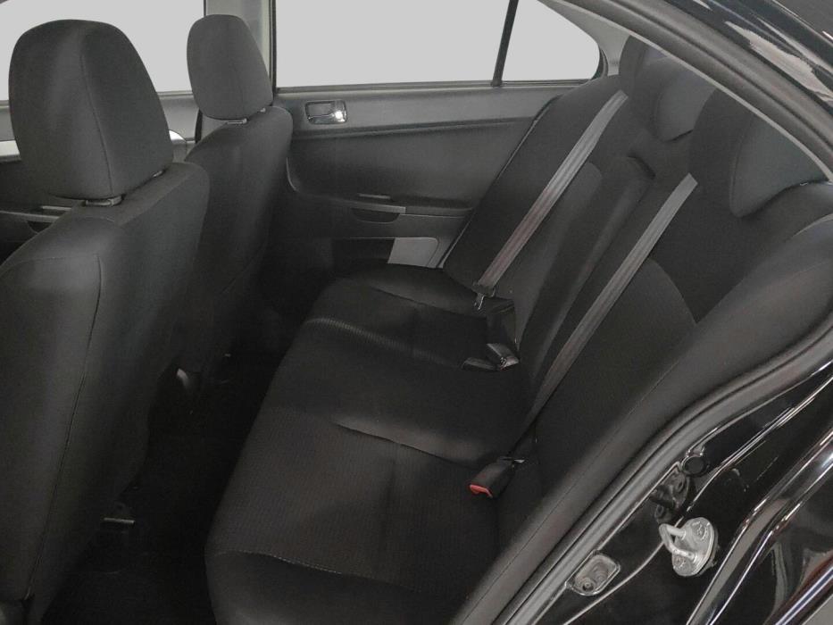 MITSUBISHI Lancer 2013