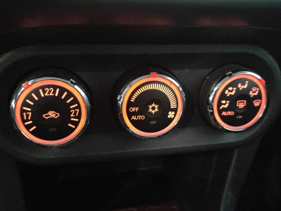 MITSUBISHI Lancer 2013