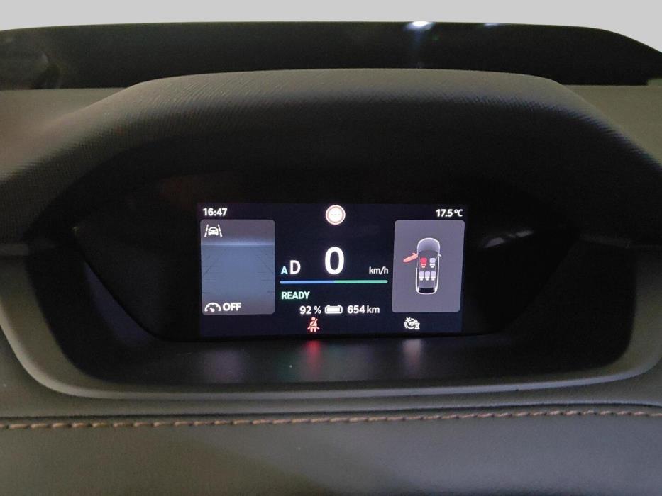 SKODA Enyaq 2025