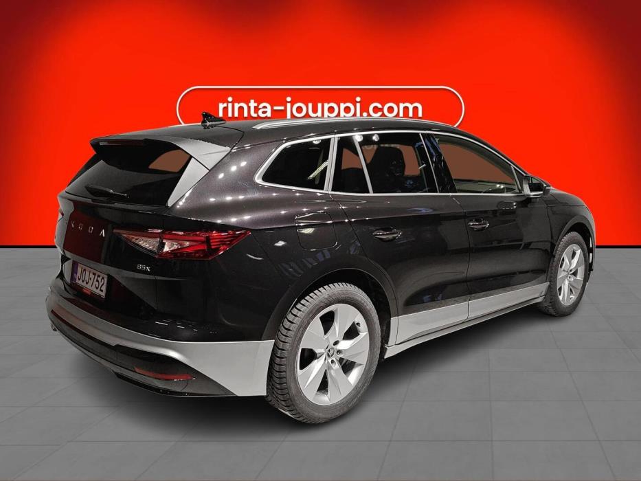 SKODA Enyaq 2025
