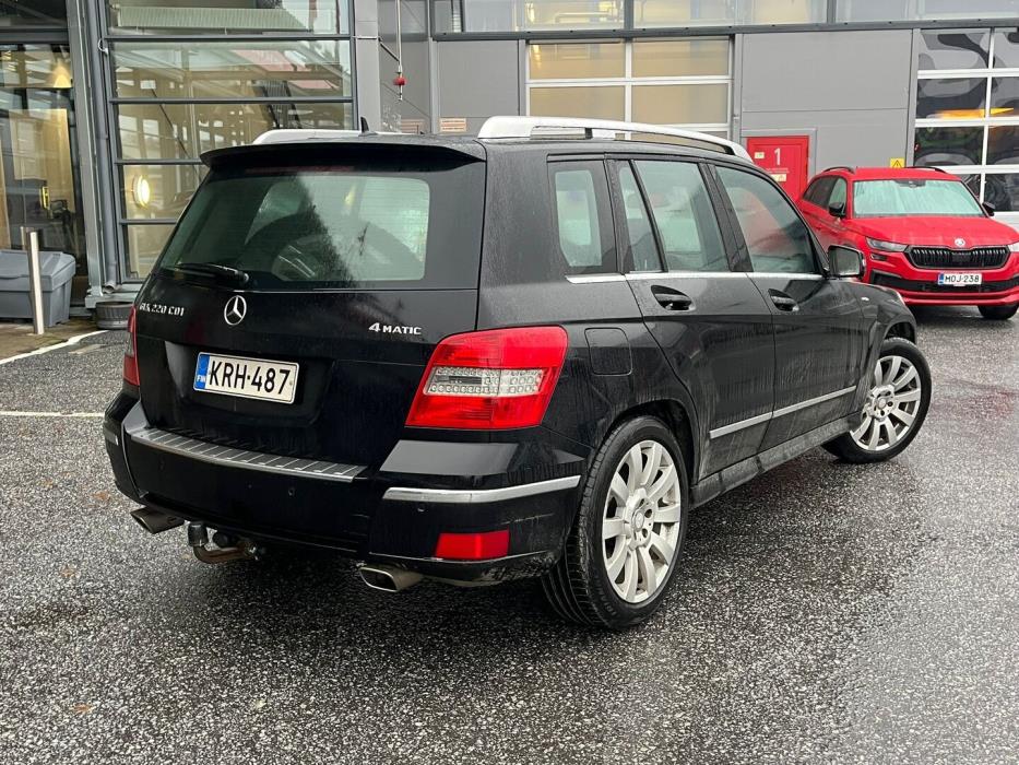 MERCEDES-BENZ GLK 2011