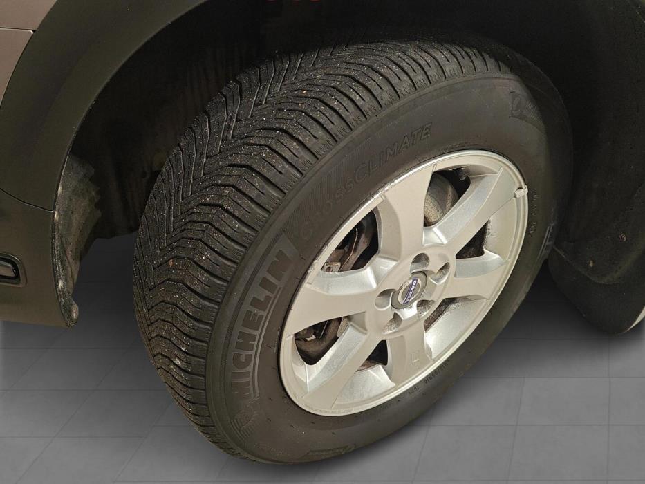 VOLVO XC70 2010
