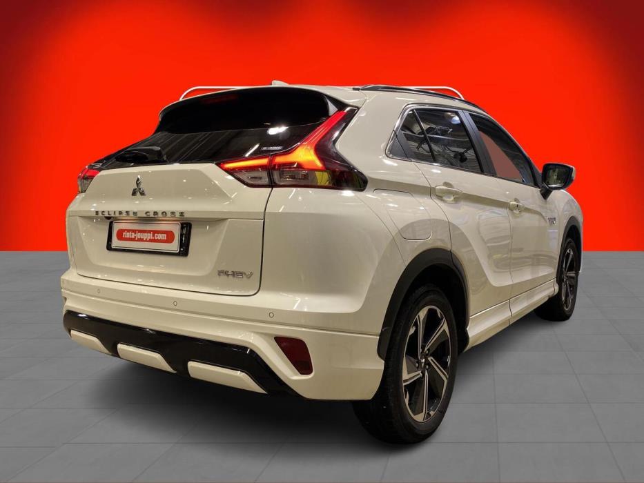 MITSUBISHI ECLIPSE CROSS 2024