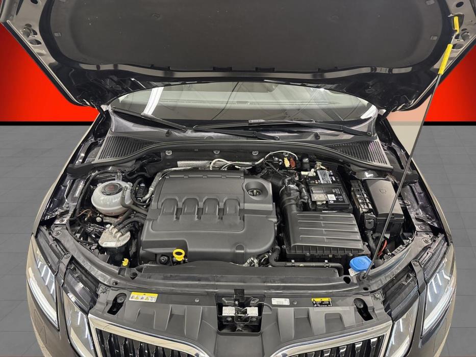 SKODA OCTAVIA 2020