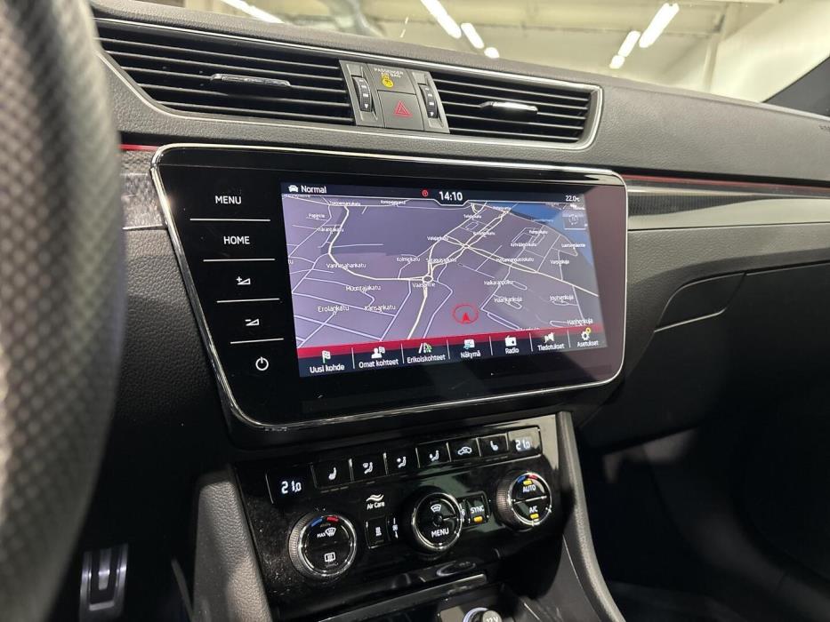 SKODA SUPERB 2019