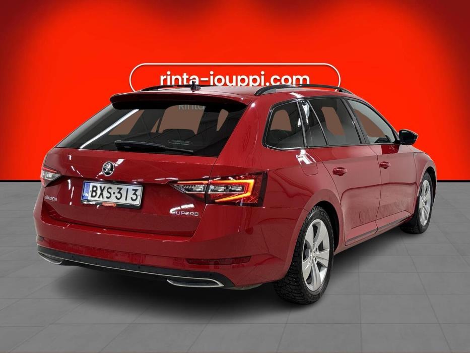 SKODA SUPERB 2019