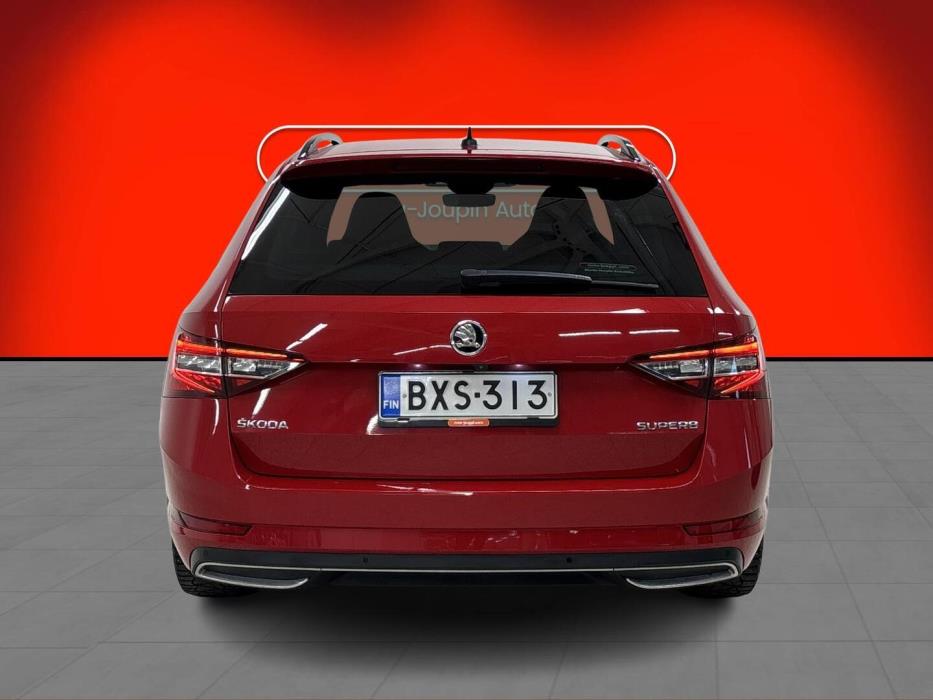SKODA SUPERB 2019