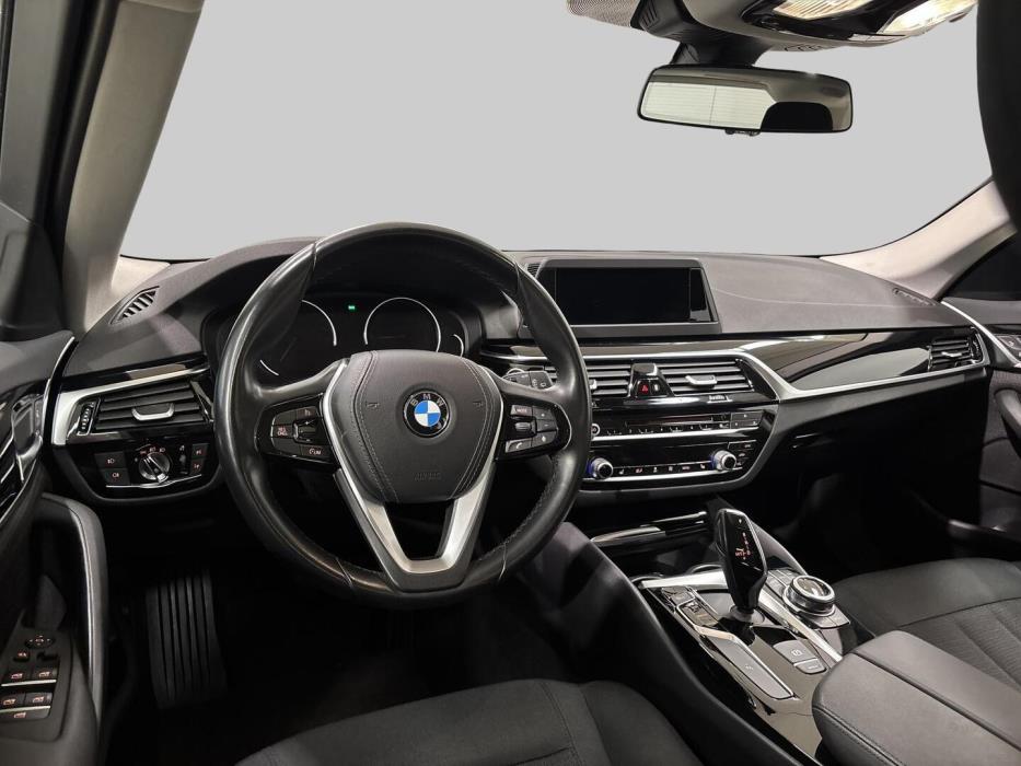 BMW 520 2018