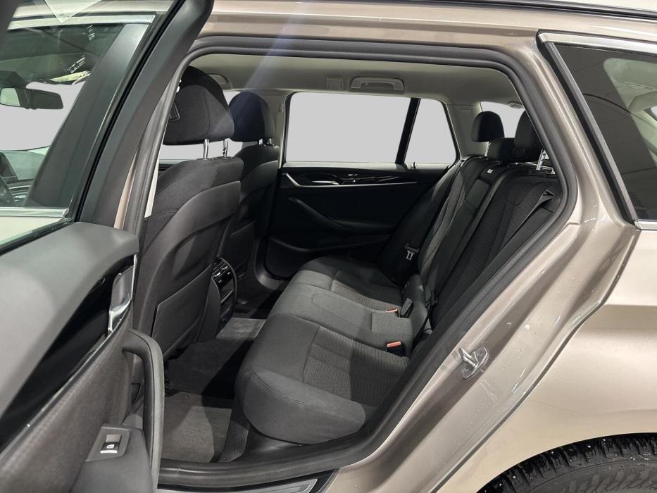 BMW 520 2018