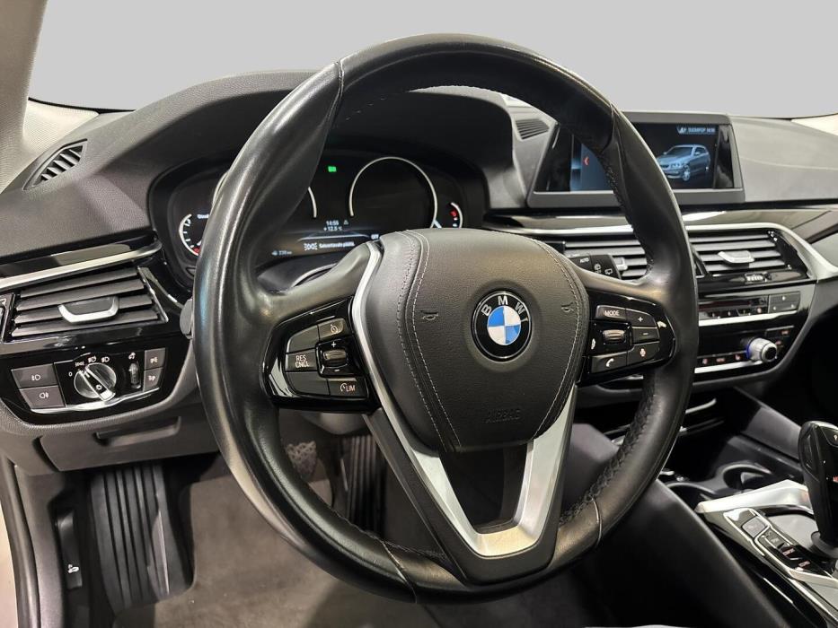 BMW 520 2018