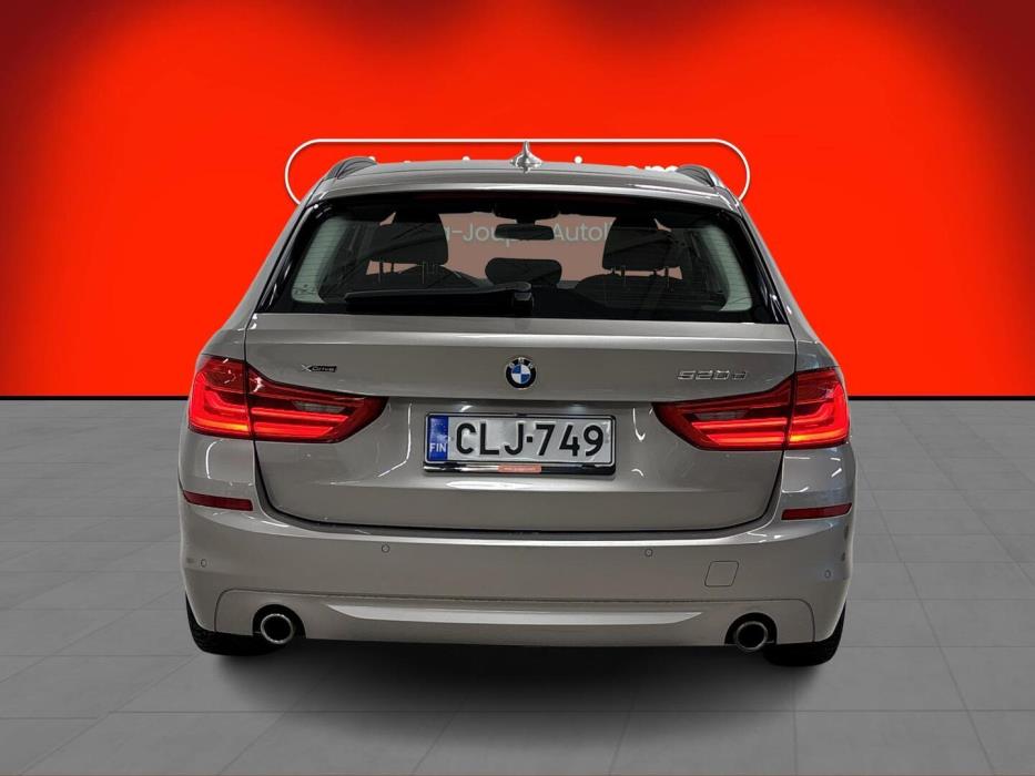 BMW 520 2018