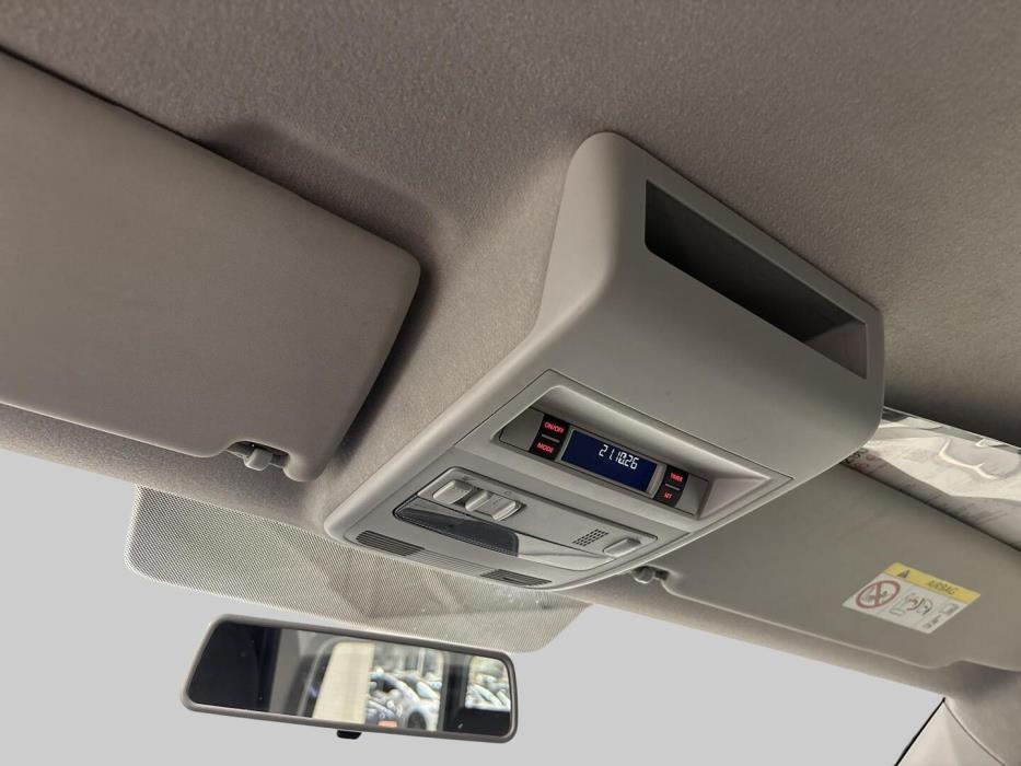 VOLKSWAGEN TRANSPORTER 2019