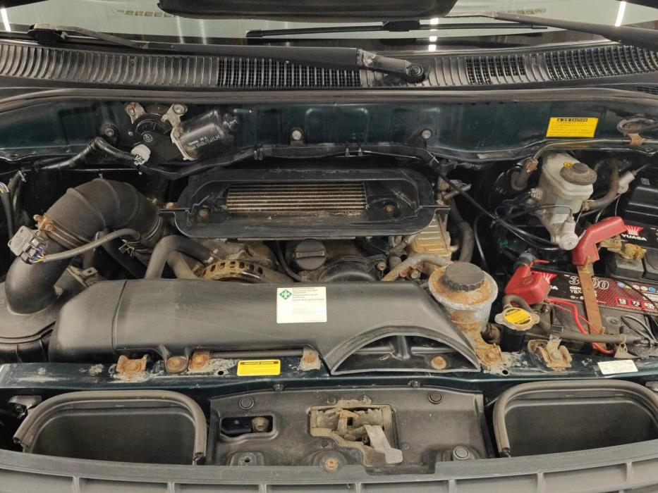 TOYOTA Hiace 2007