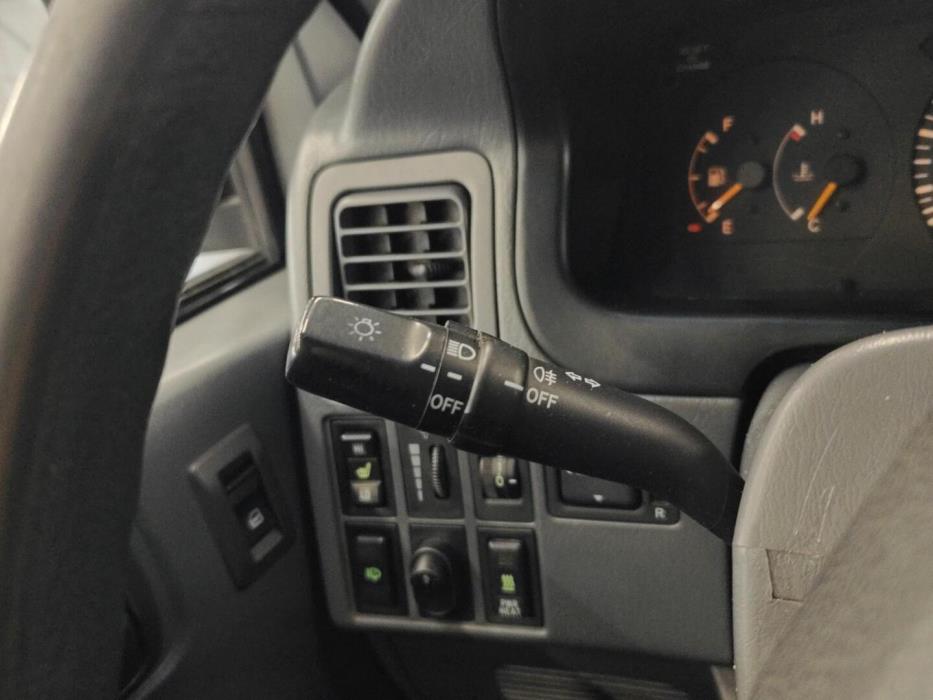 TOYOTA Hiace 2007