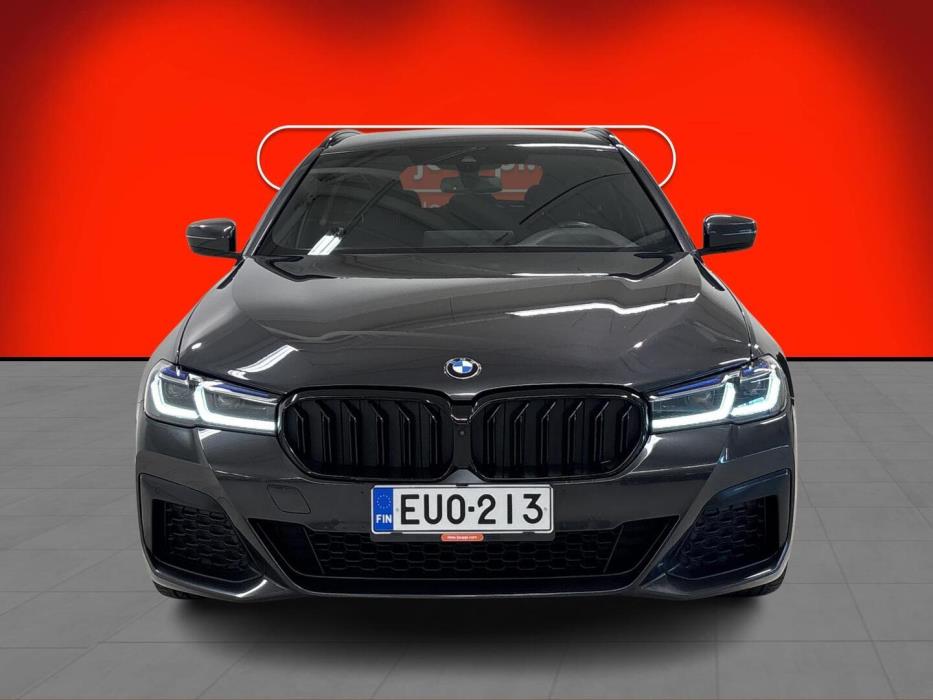 BMW 530 2021