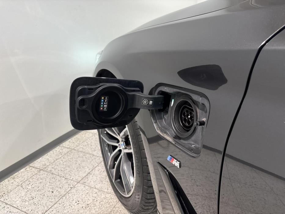 BMW 530 2021