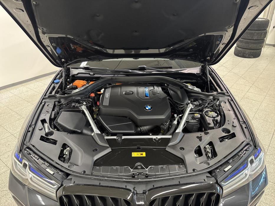 BMW 530 2021