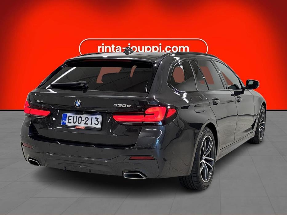 BMW 530 2021