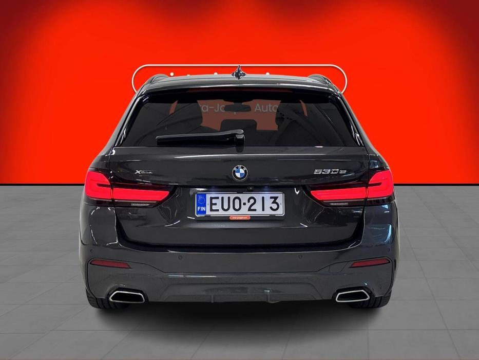 BMW 530 2021
