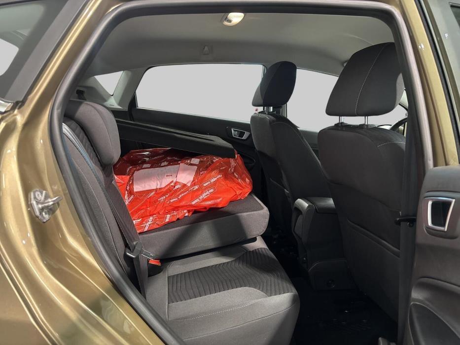 FORD Fiesta 2014