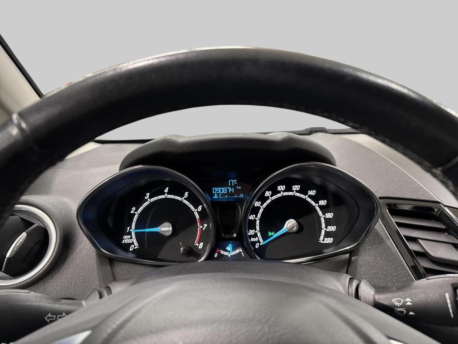 FORD Fiesta 2014