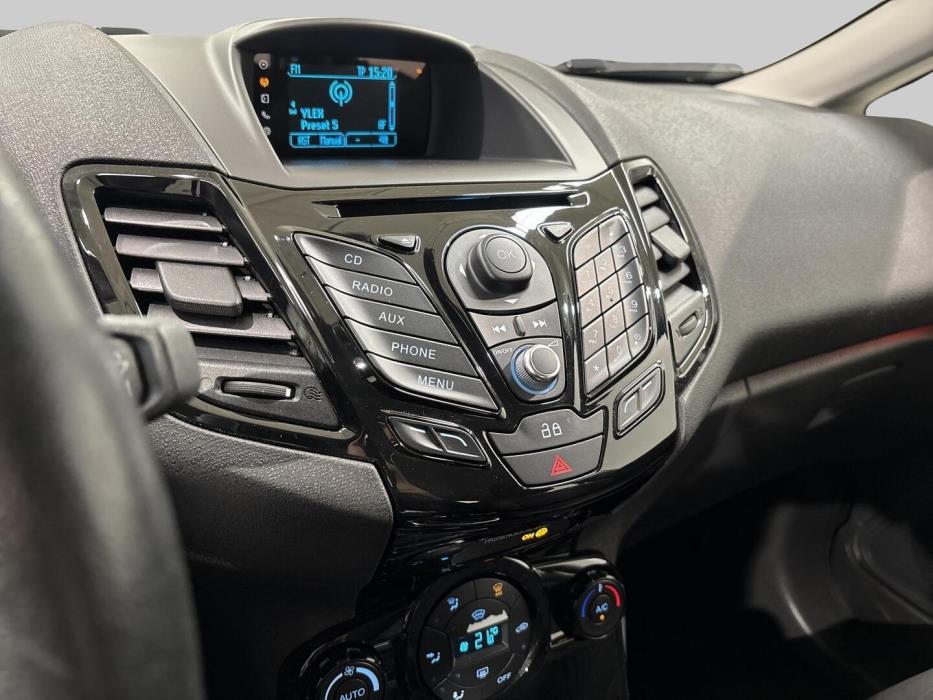FORD Fiesta 2014